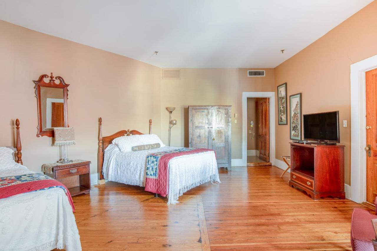 The Belmont Inn By Oyo Abbeville Esterno foto