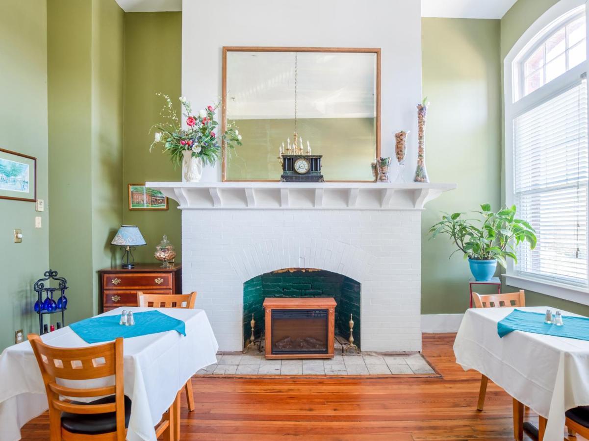 The Belmont Inn By Oyo Abbeville Esterno foto